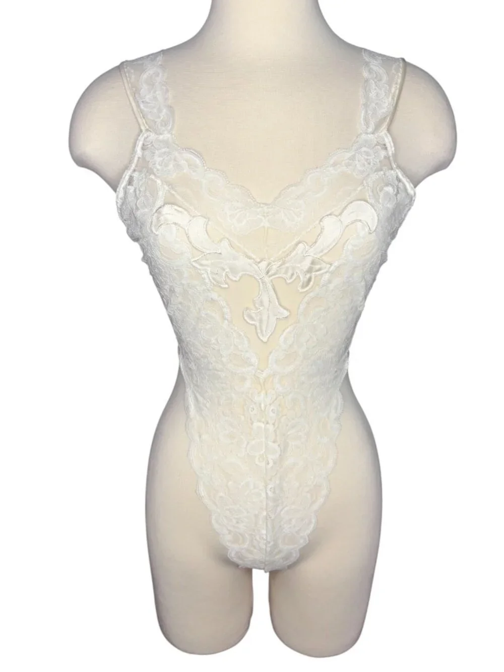 Vintage Victoria's Secret Lace Sheer White Teddy Bodysuit Thong Lingerie S/P - Picture 1 of 9